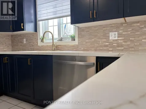 40 Alderson Drive Cambridge ON N3C 4C5