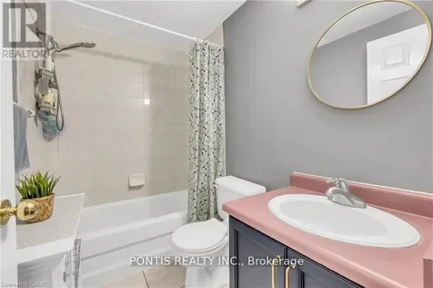 40 Alderson Drive Cambridge ON N3C 4C5