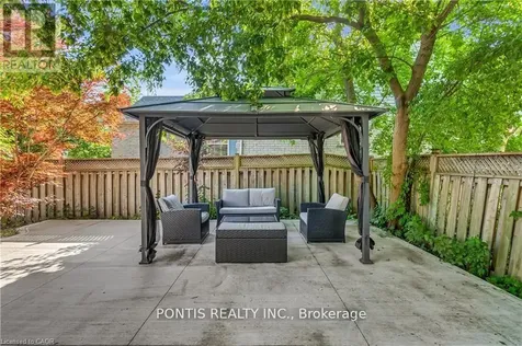 40 Alderson Drive Cambridge ON N3C 4C5