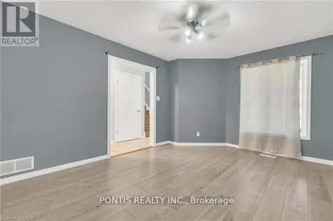 40 Alderson Drive Cambridge ON N3C 4C5