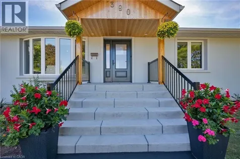 390 Wendall Place Oakville ON L6K 2M1