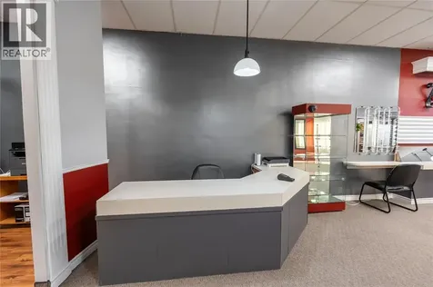 172 Christina Street Sarnia ON N7T 5T9