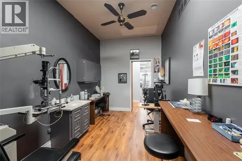172 Christina Street Sarnia ON N7T 5T9
