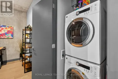 224 Lyon Street North Ottawa ON K1R 5V9