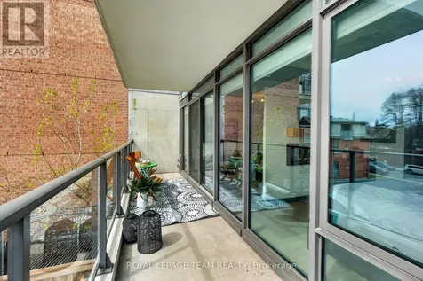 224 Lyon Street North Ottawa ON K1R 5V9