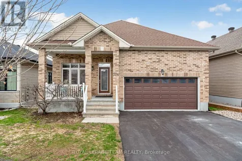 324 Long Acres Street Ottawa ON K2M 0H4