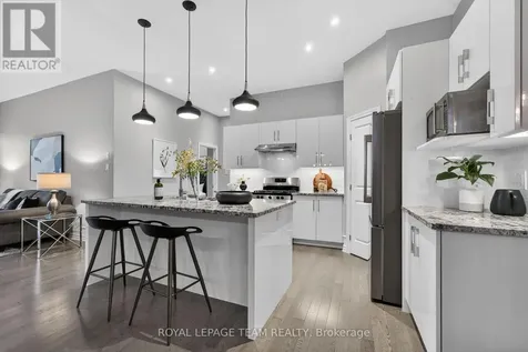 324 Long Acres Street Ottawa ON K2M 0H4