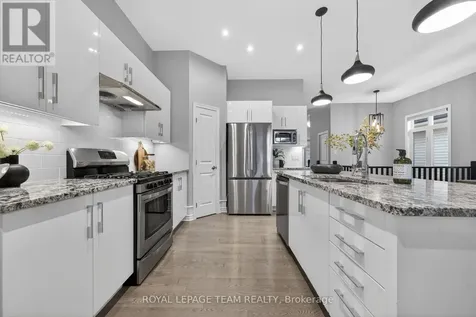 324 Long Acres Street Ottawa ON K2M 0H4
