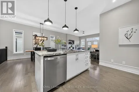 324 Long Acres Street Ottawa ON K2M 0H4