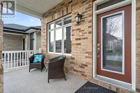 324 Long Acres Street Ottawa ON K2M 0H4