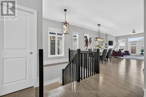 324 Long Acres Street Ottawa ON K2M 0H4