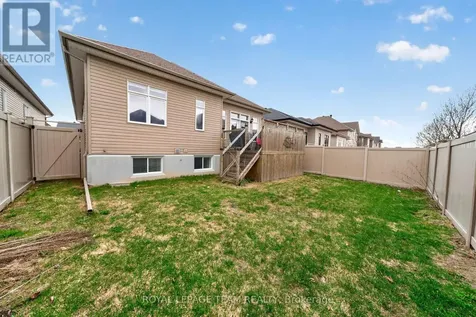 324 Long Acres Street Ottawa ON K2M 0H4