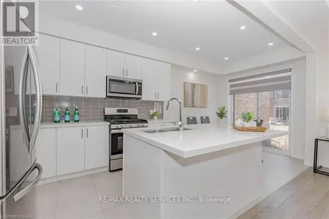 172 Beckview Drive Kitchener ON N2R 0S6