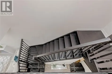 172 Beckview Drive Kitchener ON N2R 0S6