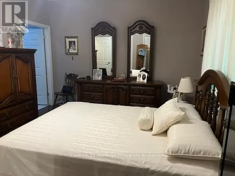 21 Balazs Court Tillsonburg ON N4G 5W6