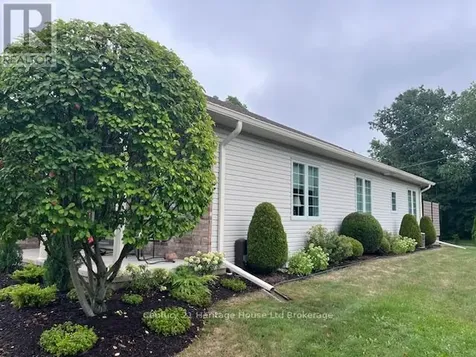 21 Balazs Court Tillsonburg ON N4G 5W6