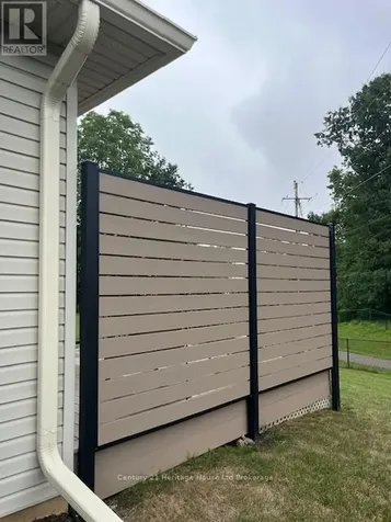 21 Balazs Court Tillsonburg ON N4G 5W6