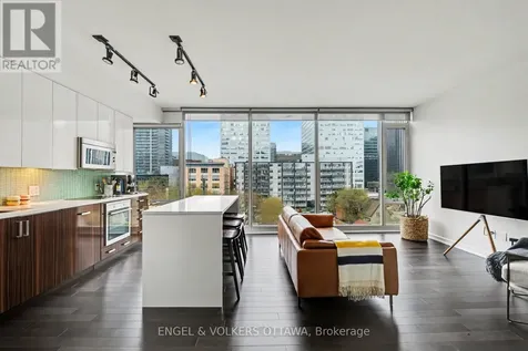 300 Lisgar Street Ottawa ON K2P 0E2
