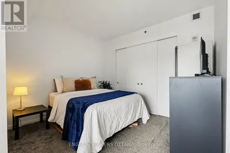 300 Lisgar Street Ottawa ON K2P 0E2