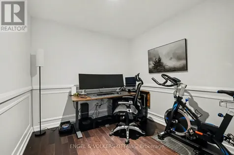 300 Lisgar Street Ottawa ON K2P 0E2