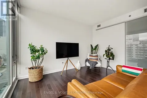 300 Lisgar Street Ottawa ON K2P 0E2