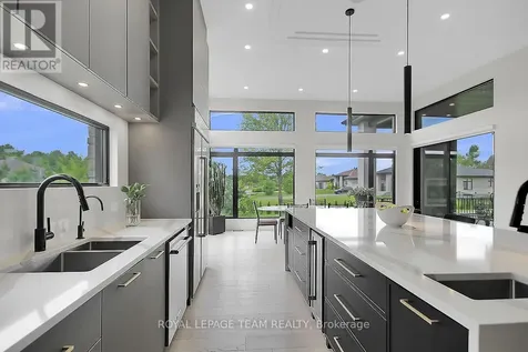 6865 Pebble Trail Way Ottawa ON K4P 0C4