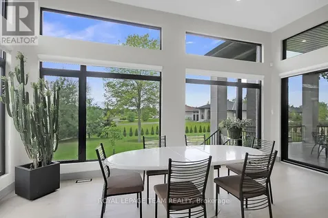 6865 Pebble Trail Way Ottawa ON K4P 0C4