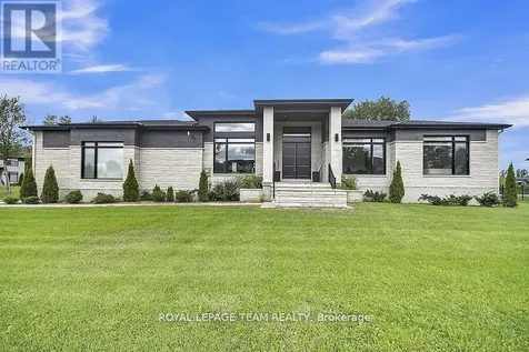 6865 Pebble Trail Way Ottawa ON K4P 0C4