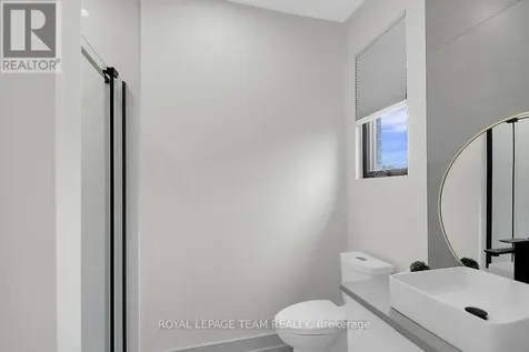 6865 Pebble Trail Way Ottawa ON K4P 0C4