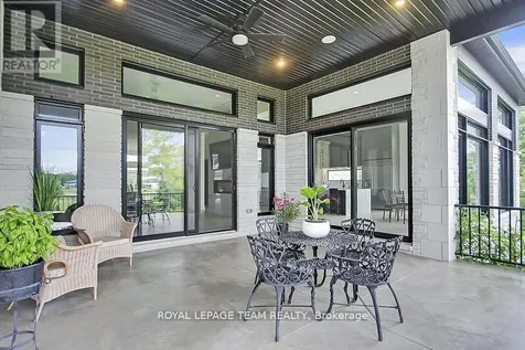 6865 Pebble Trail Way Ottawa ON K4P 0C4