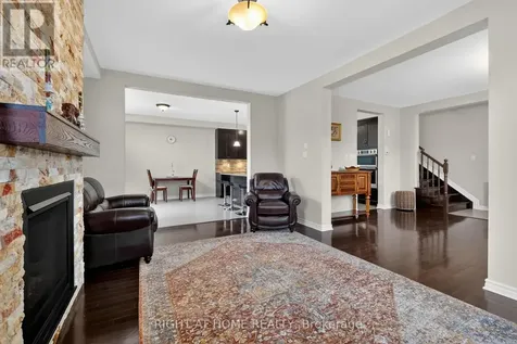 44 Hawks Landing Crescent Ottawa ON K2S 1W1