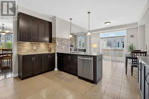 44 Hawks Landing Crescent Ottawa ON K2S 1W1