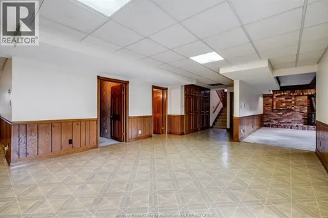 5 Lucy Crescent Leamington ON N8H 4S4