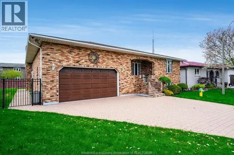 5 Lucy Crescent Leamington ON N8H 4S4