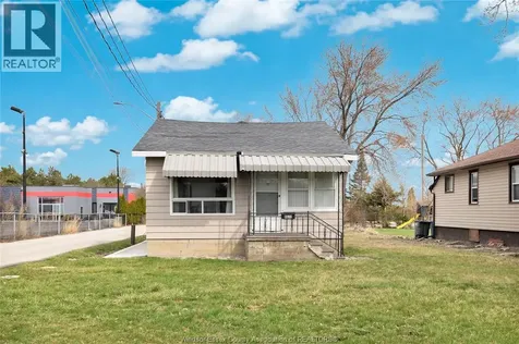 9572 Tecumseh Road Windsor ON N8R 1A2