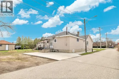 9572 Tecumseh Road Windsor ON N8R 1A2