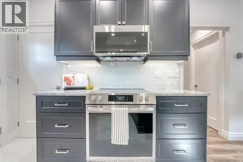 434 Grove Avenue Windsor ON N9A 6G2