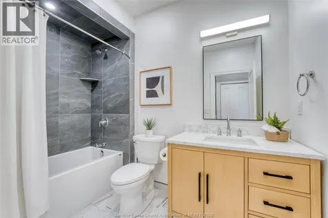 434 Grove Avenue Windsor ON N9A 6G2