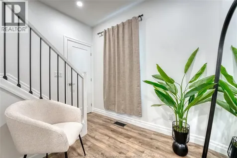 434 Grove Avenue Windsor ON N9A 6G2