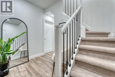 434 Grove Avenue Windsor ON N9A 6G2