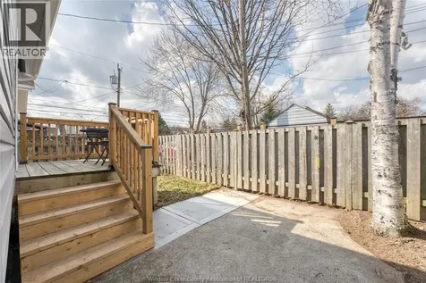 434 Grove Avenue Windsor ON N9A 6G2