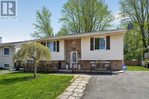 112 Glen Oaks Court Cornwall ON K6H 7E6