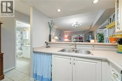 2737 King Street East Hamilton ON L8G 5H1