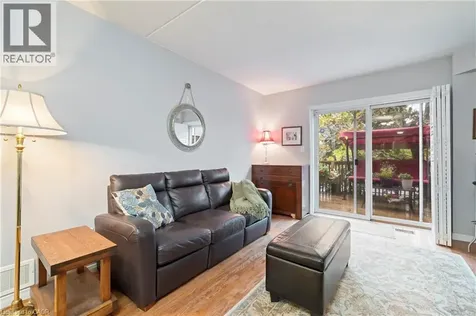 2737 King Street East Hamilton ON L8G 5H1