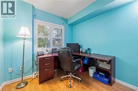 2737 King Street East Hamilton ON L8G 5H1
