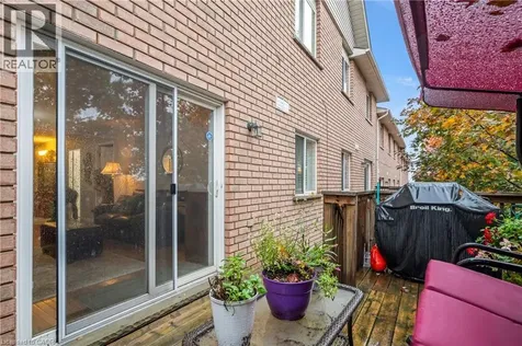 2737 King Street East Hamilton ON L8G 5H1