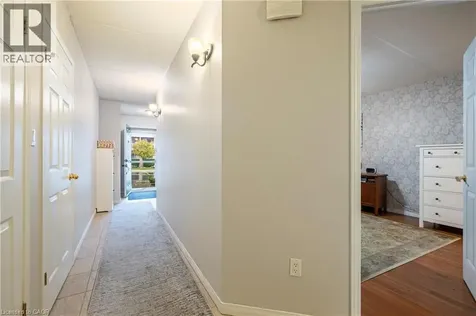 2737 King Street East Hamilton ON L8G 5H1