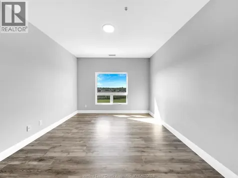 4785 Walker Road Windsor ON N9A 6J3