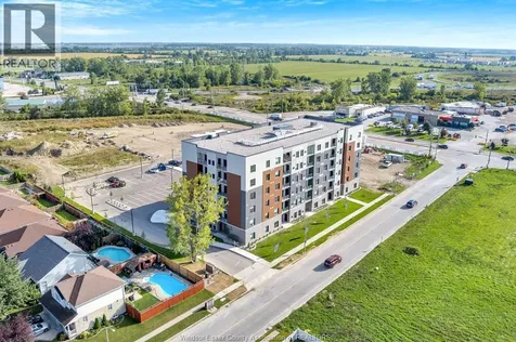 4785 Walker Road Windsor ON N9A 6J3