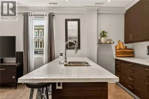 2 King Street West Dundas ON L9H 6Z1